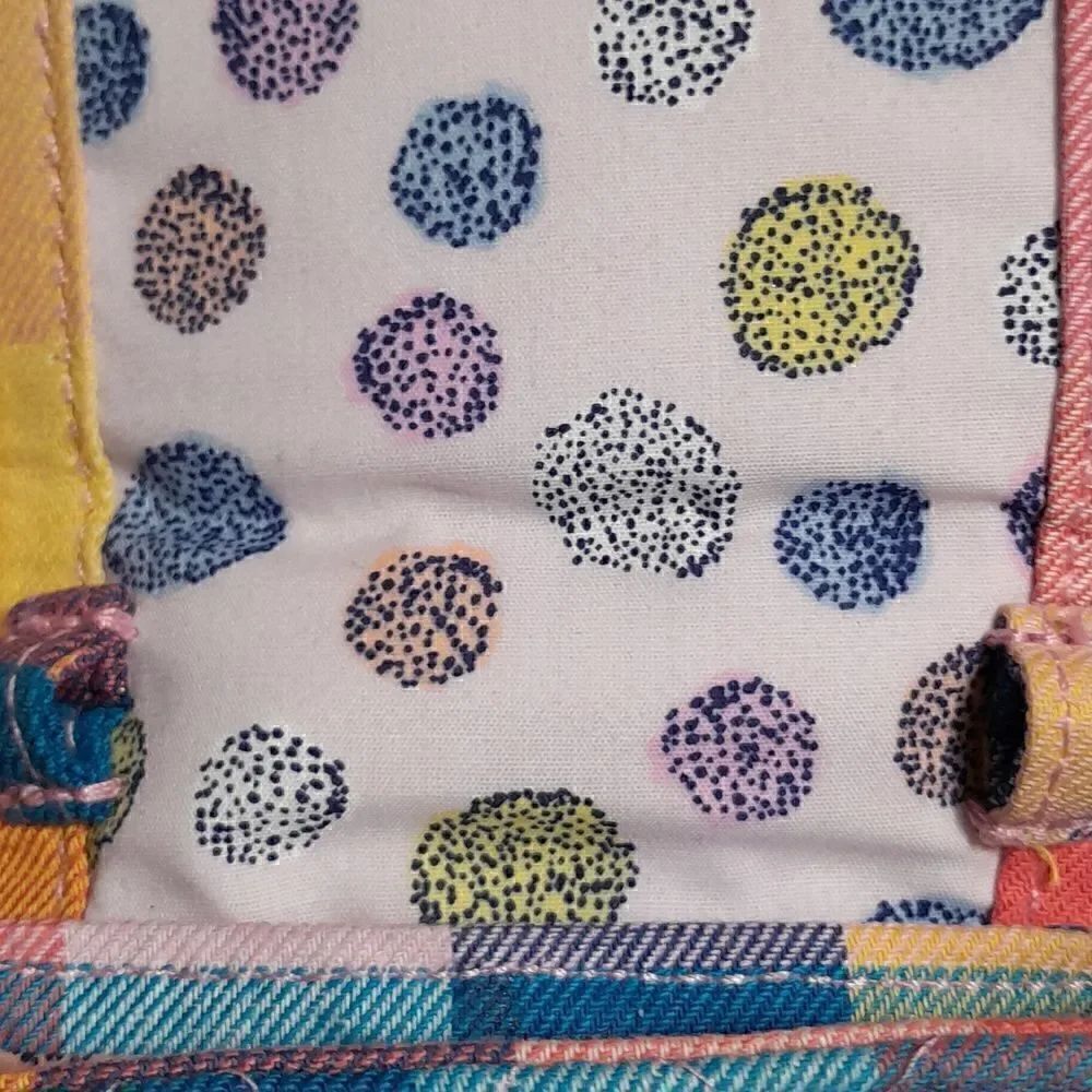 5 Assorted Keepers...Probably New...Assorted Sizes and Patterns. - Picture 6 of 11